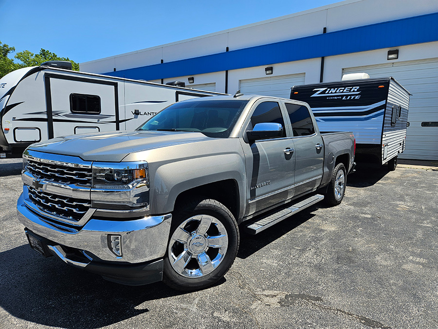 2017-silverado-exterior-2